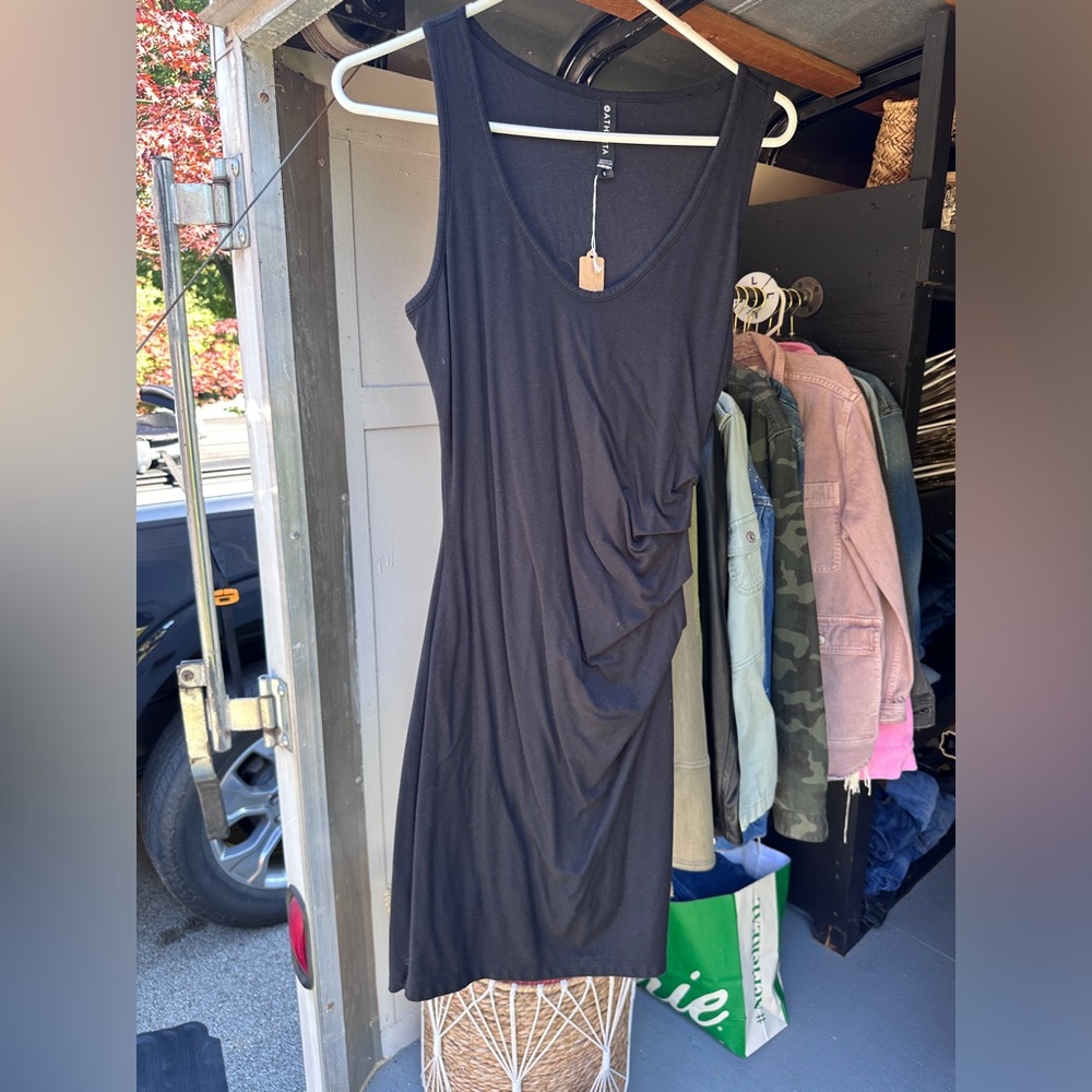 Athleta black chinched woman’s size small dress